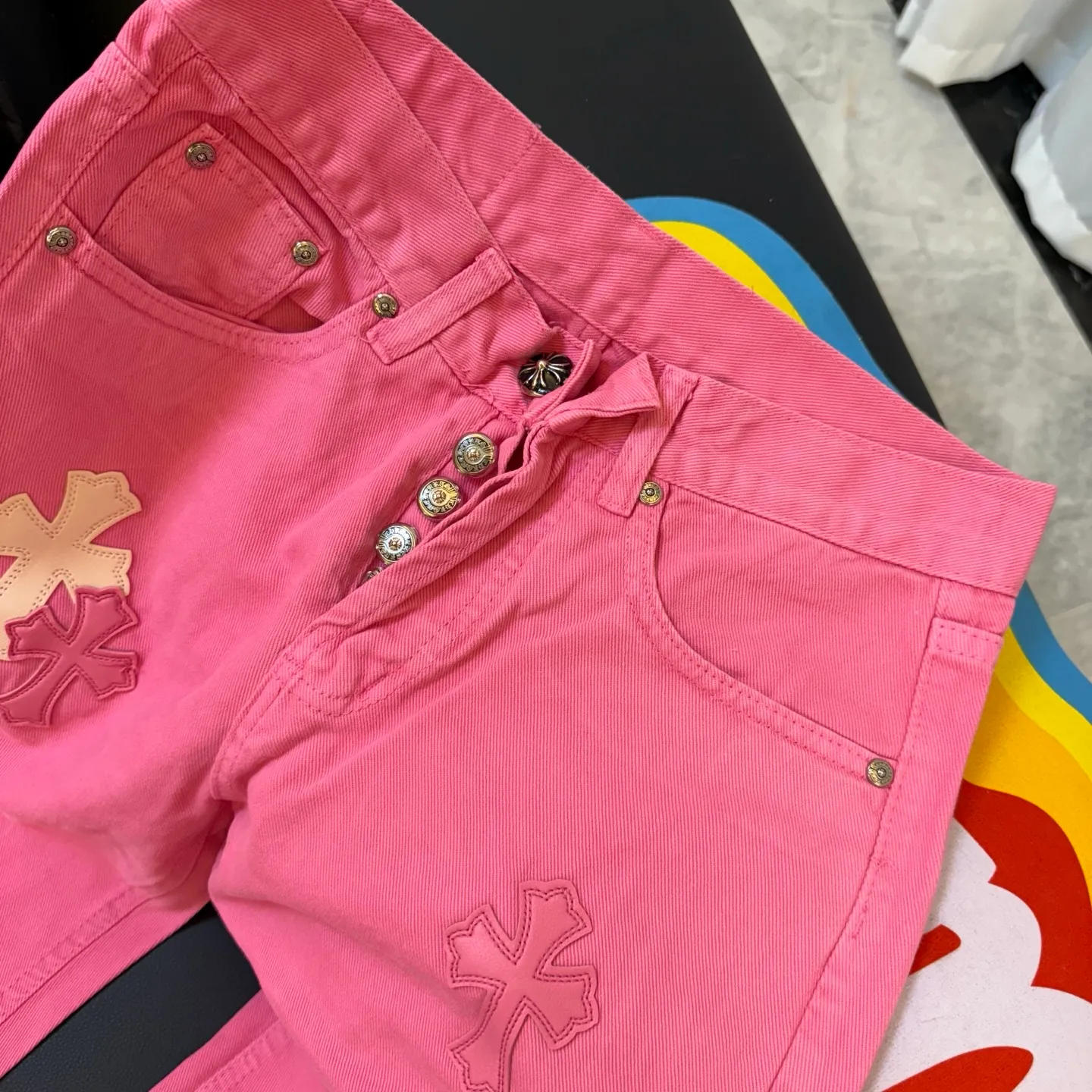 P300 Style number: D343 Chrome Hearts CH gram limited pink leather jeans Color: rose pink Size: S M L